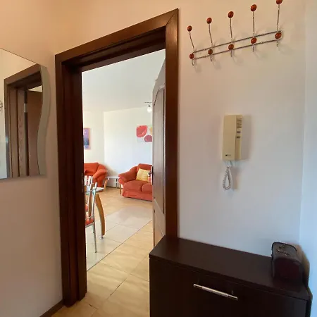 Amadeus 1 - B30 Sunny Appartement *