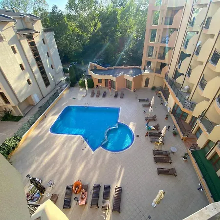 Amadeus 1 - B30 Sunny * Σάνι Μπιτς