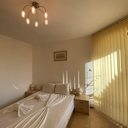 Amadeus 1 - B30 Sunny Appartamento Sunny Beach